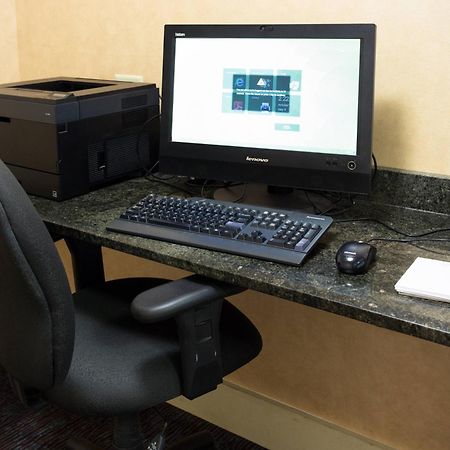 Residence Inn By Marriott Fort Collins Bagian luar foto